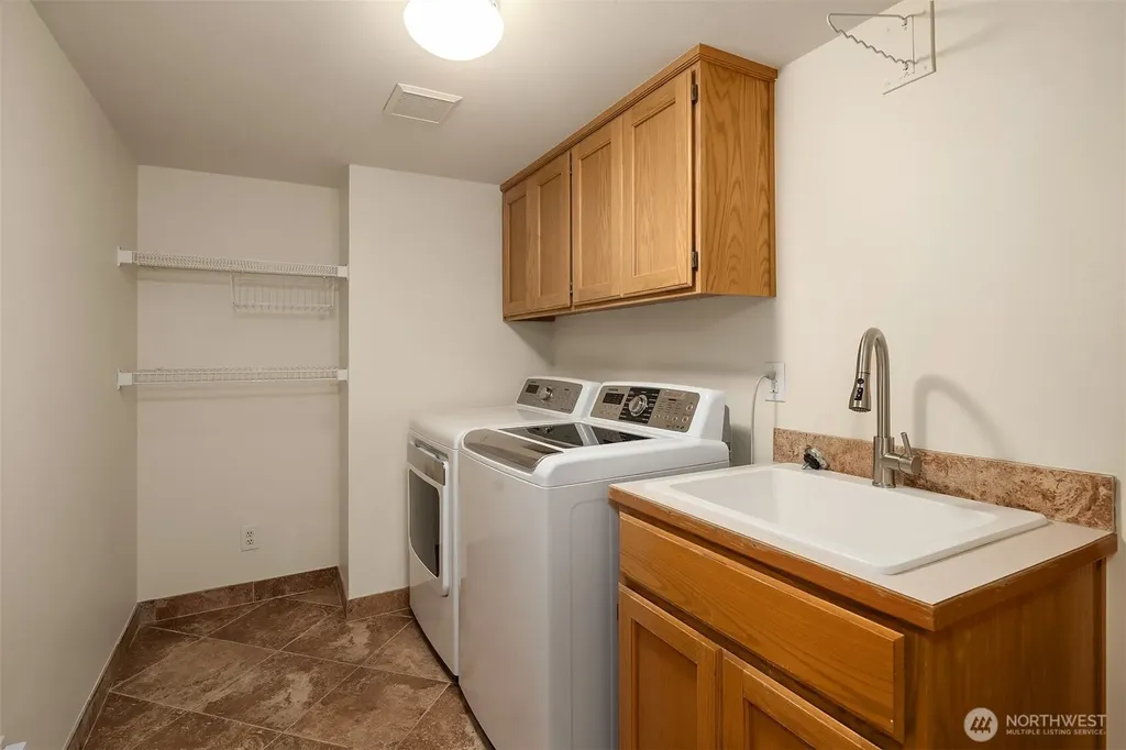 3031 235th Avenue SE Sammamish WA 98075