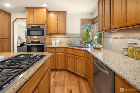 3031 235th Avenue SE Sammamish WA 98075