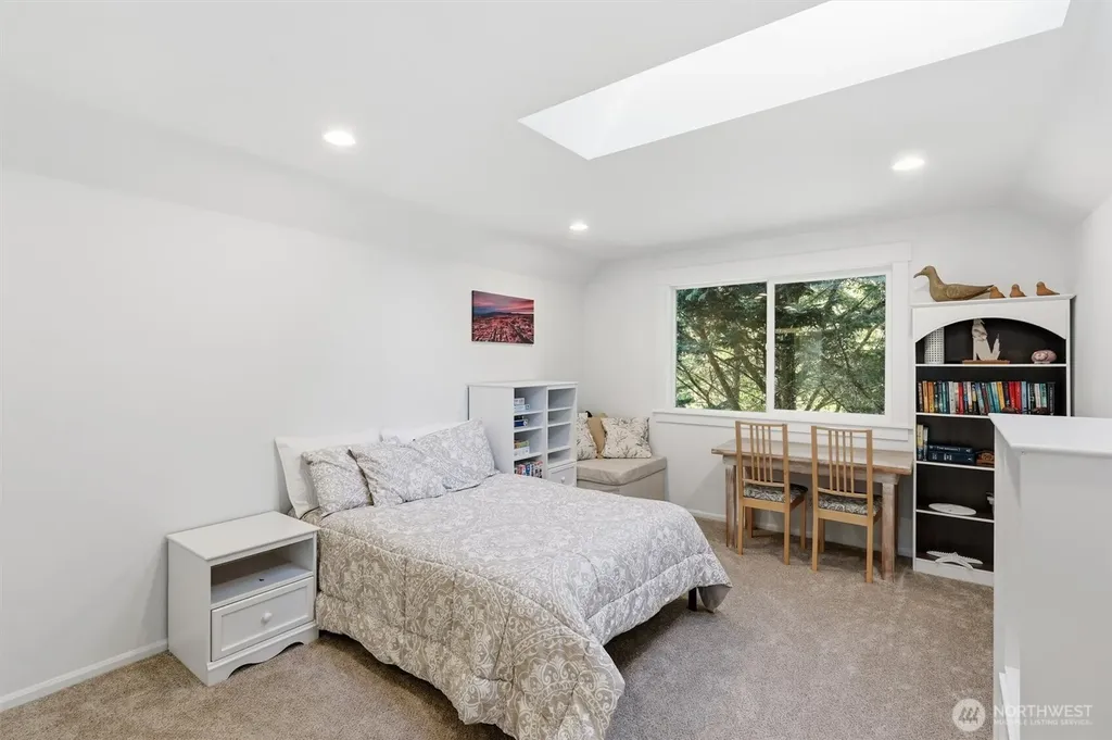 108 N Livingston Bay Road Camano Island WA 98282