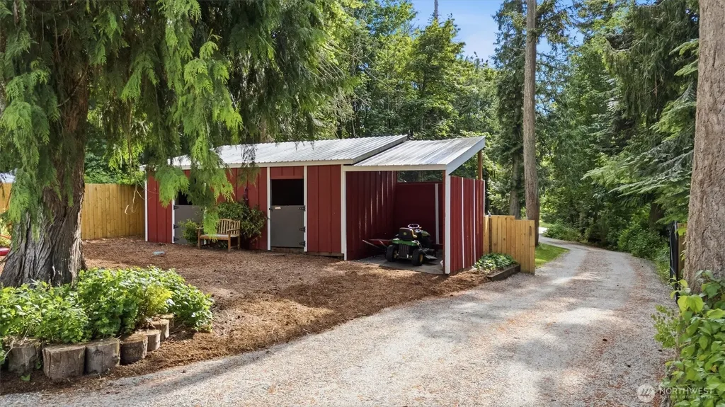108 N Livingston Bay Road Camano Island WA 98282
