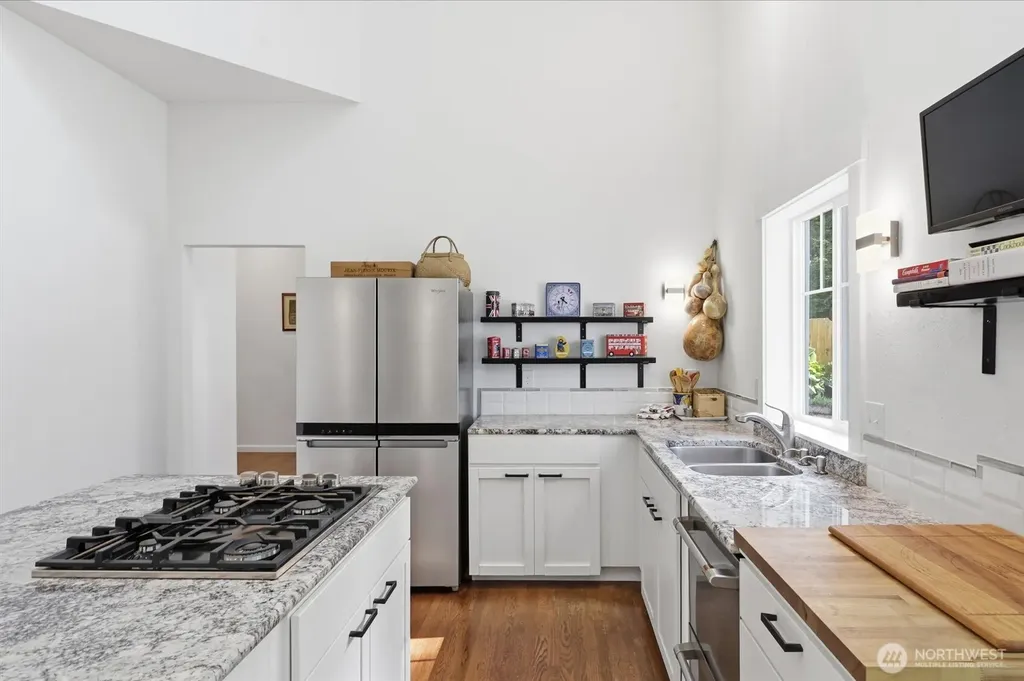 108 N Livingston Bay Road Camano Island WA 98282