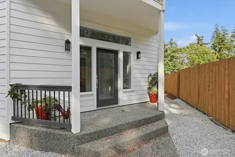 108 N Livingston Bay Road Camano Island WA 98282