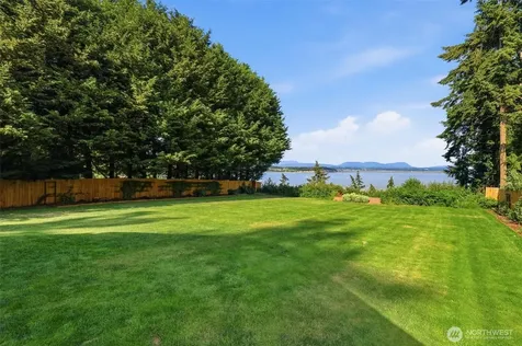 108 N Livingston Bay Road Camano Island WA 98282