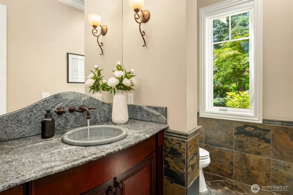 13266 NE 47th Street Bellevue WA 98005
