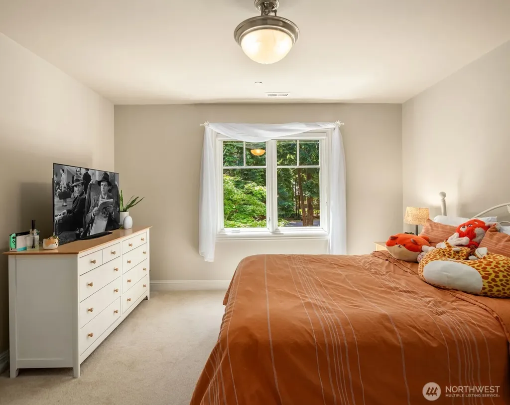 13266 NE 47th Street Bellevue WA 98005