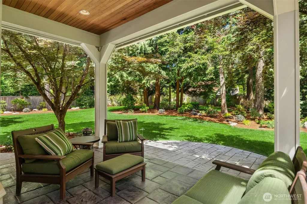 13266 NE 47th Street Bellevue WA 98005