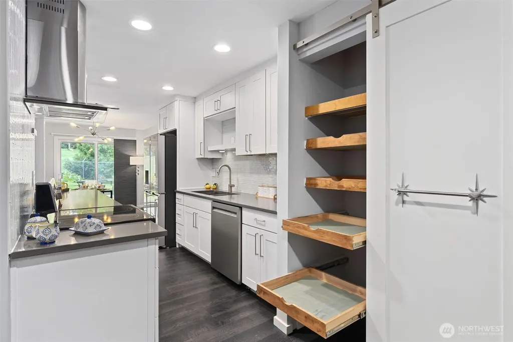 1808 S 118th Street Seattle WA 98168