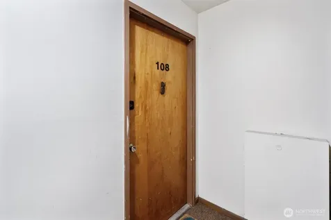 1808 S 118th Street Seattle WA 98168
