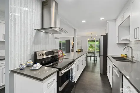 1808 S 118th Street Seattle WA 98168
