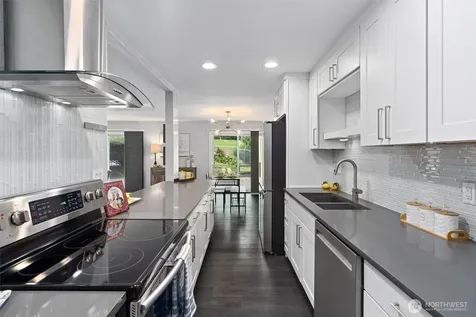 1808 S 118th Street Seattle WA 98168