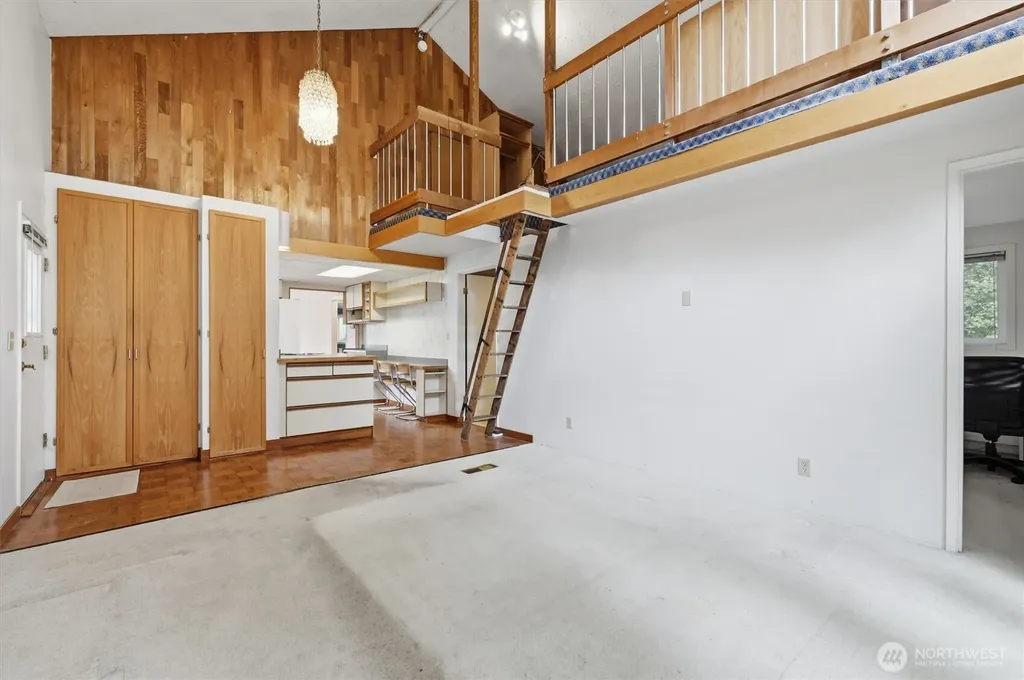 824 S 146th Street Burien WA 98168