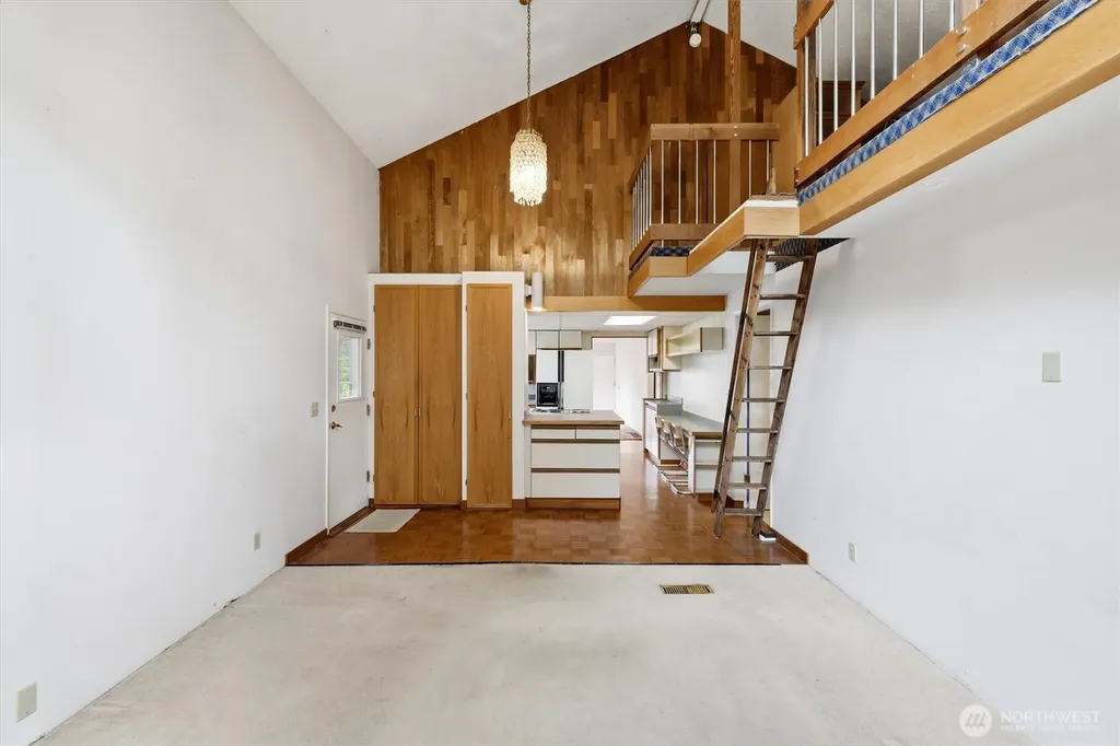 824 S 146th Street Burien WA 98168