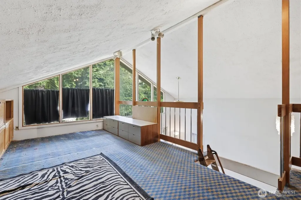 824 S 146th Street Burien WA 98168