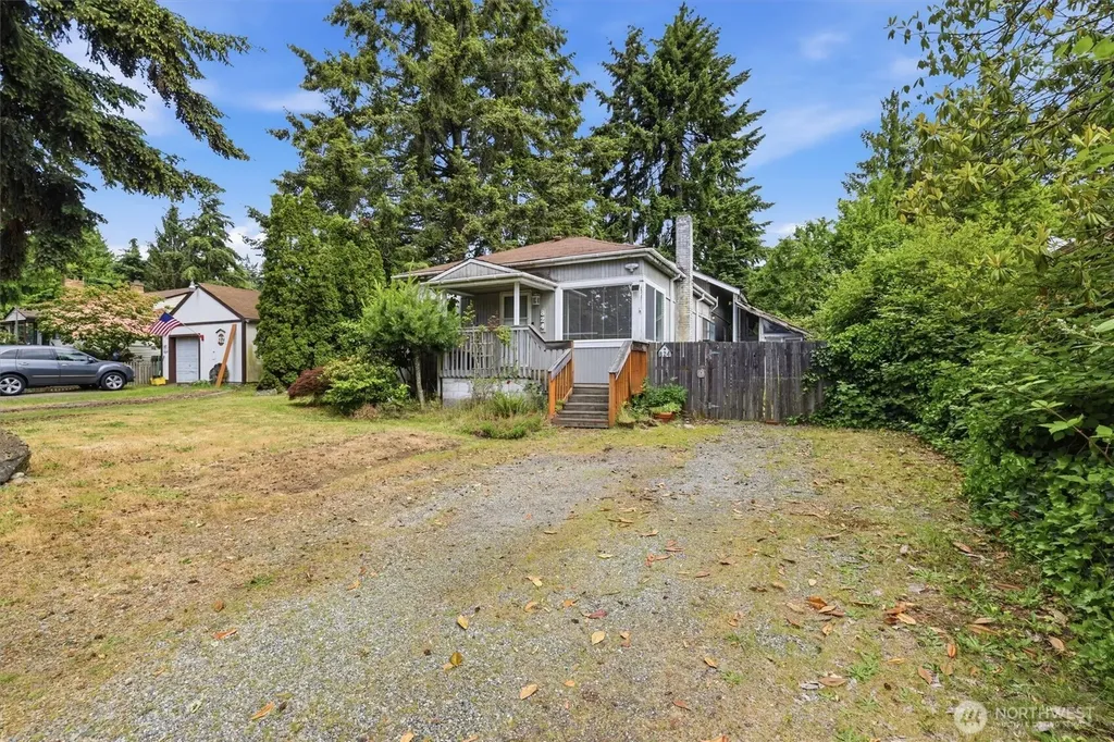 824 S 146th Street Burien WA 98168