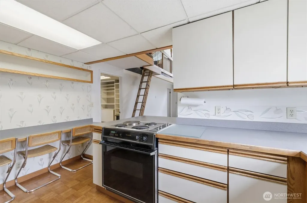 824 S 146th Street Burien WA 98168