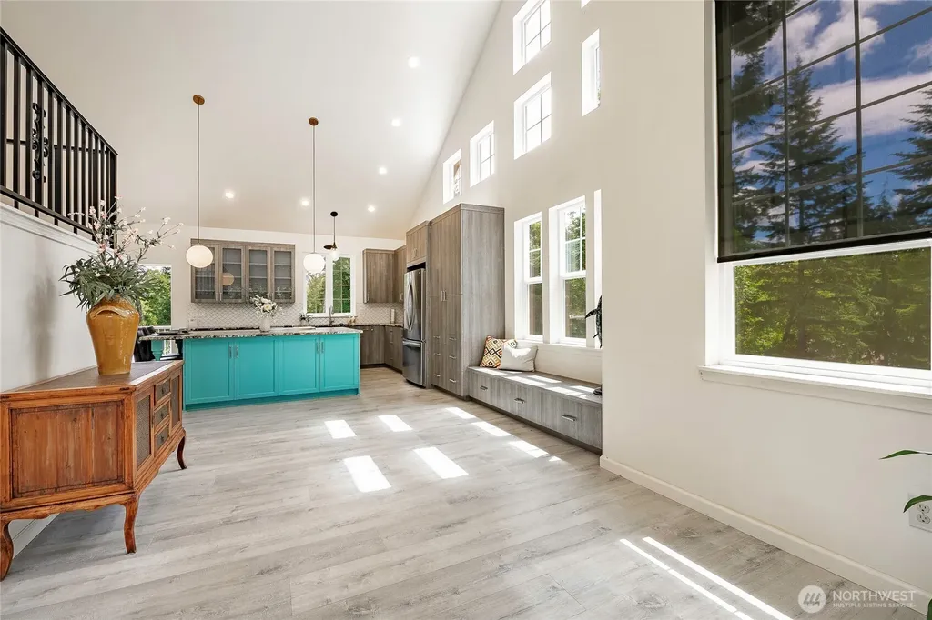 9626 W 34th Crest Blaine WA 98230