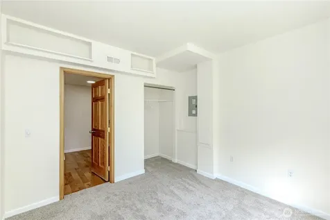 13617 SE 197th Place Renton WA 98058