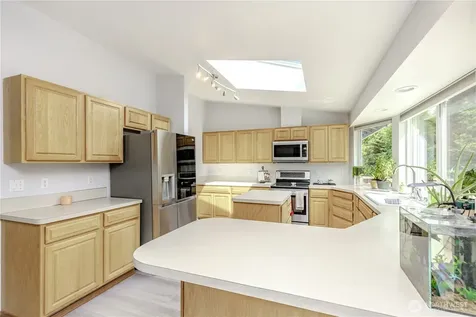 13617 SE 197th Place Renton WA 98058