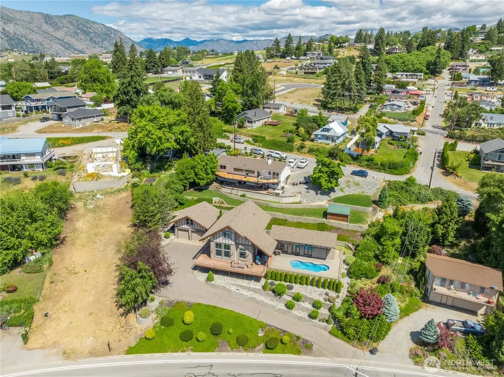 408 Manson Boulevard Manson WA 98831
