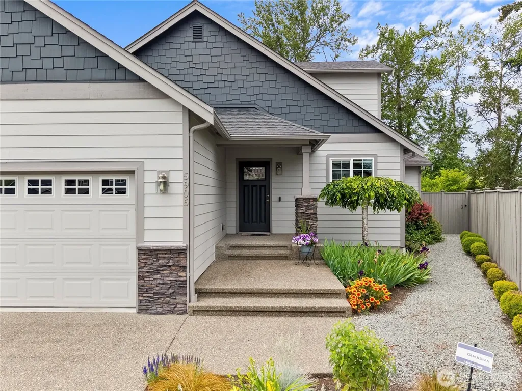 5906 Alaska Court Tacoma WA 98408