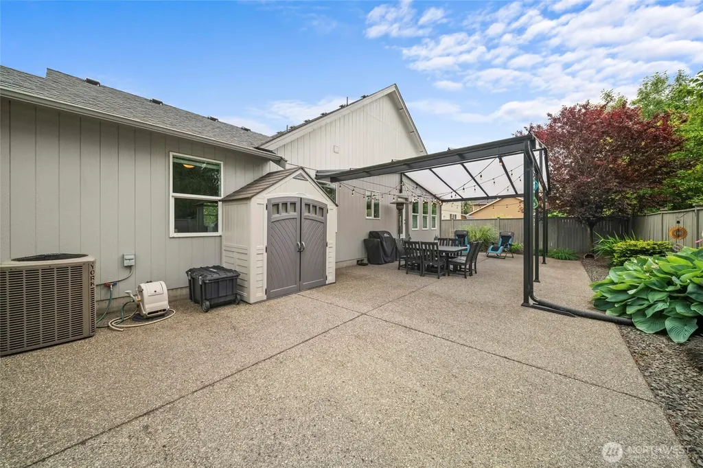 5906 Alaska Court Tacoma WA 98408