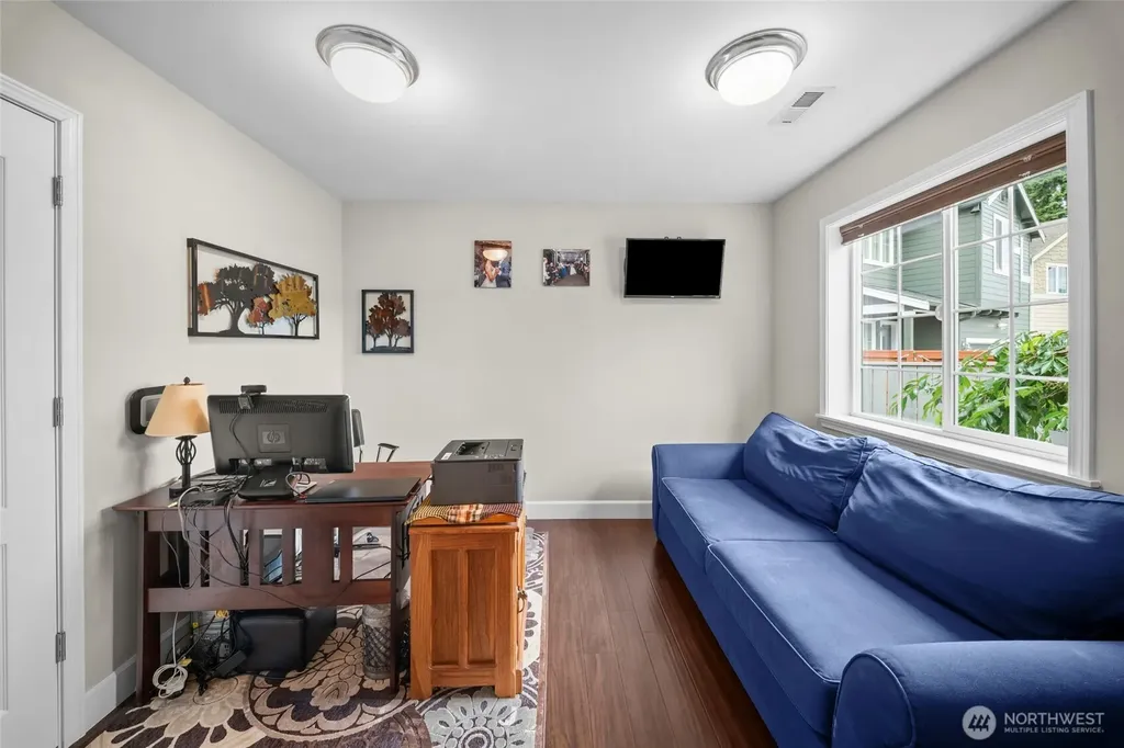 5906 Alaska Court Tacoma WA 98408