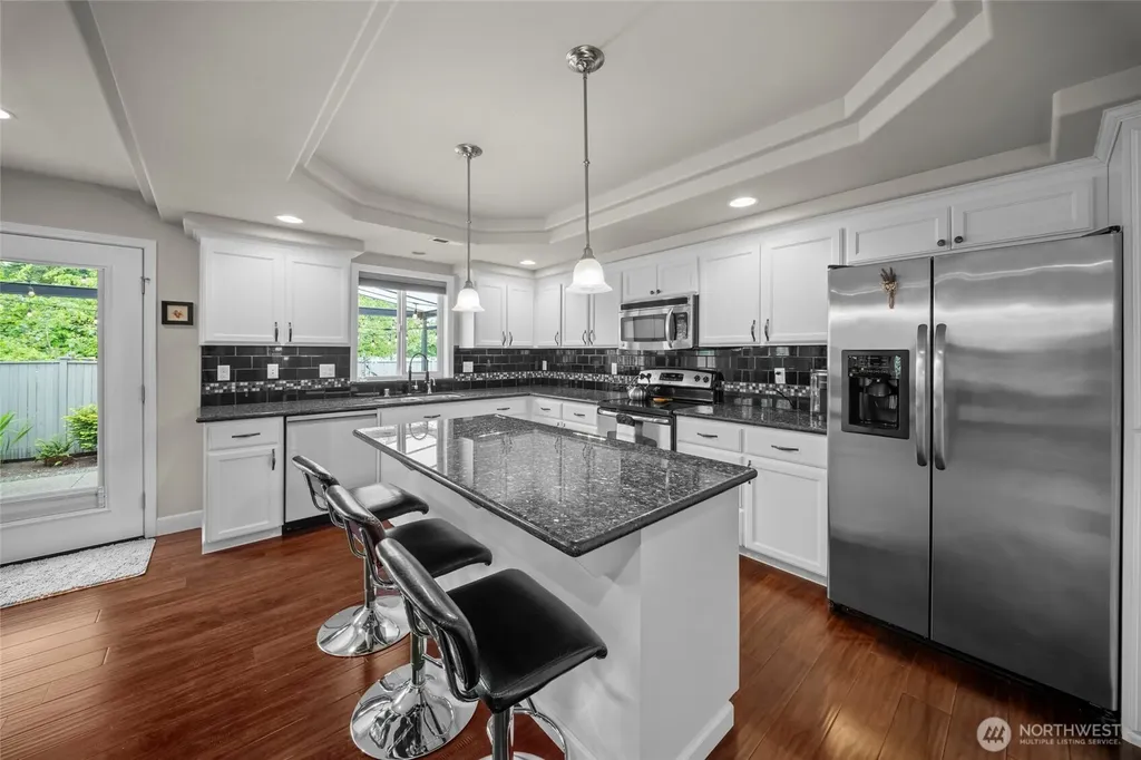 5906 Alaska Court Tacoma WA 98408