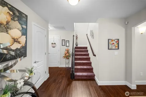 5906 Alaska Court Tacoma WA 98408