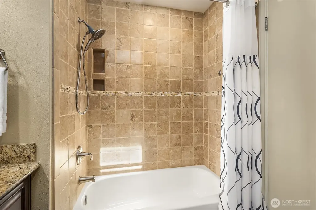 13431 42nd Avenue W Mukilteo WA 98275