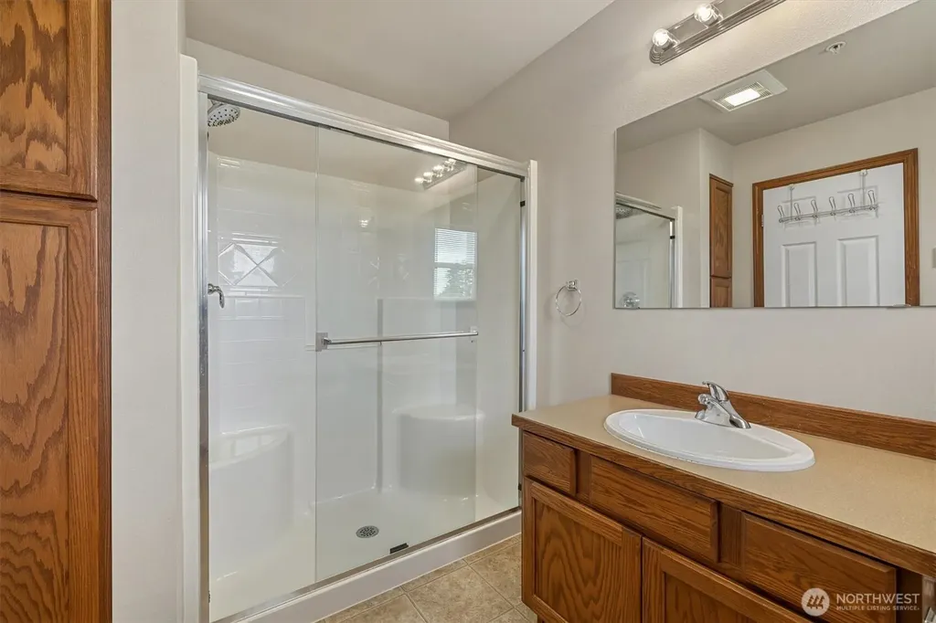 527 Neff Circle Burlington WA 98233