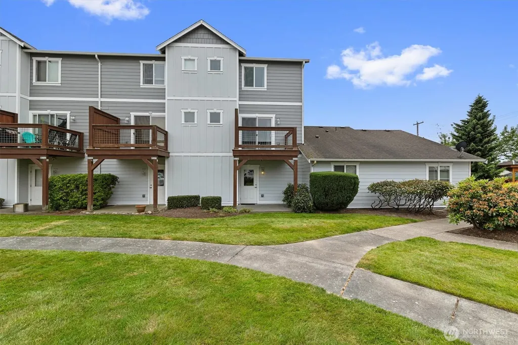 527 Neff Circle Burlington WA 98233