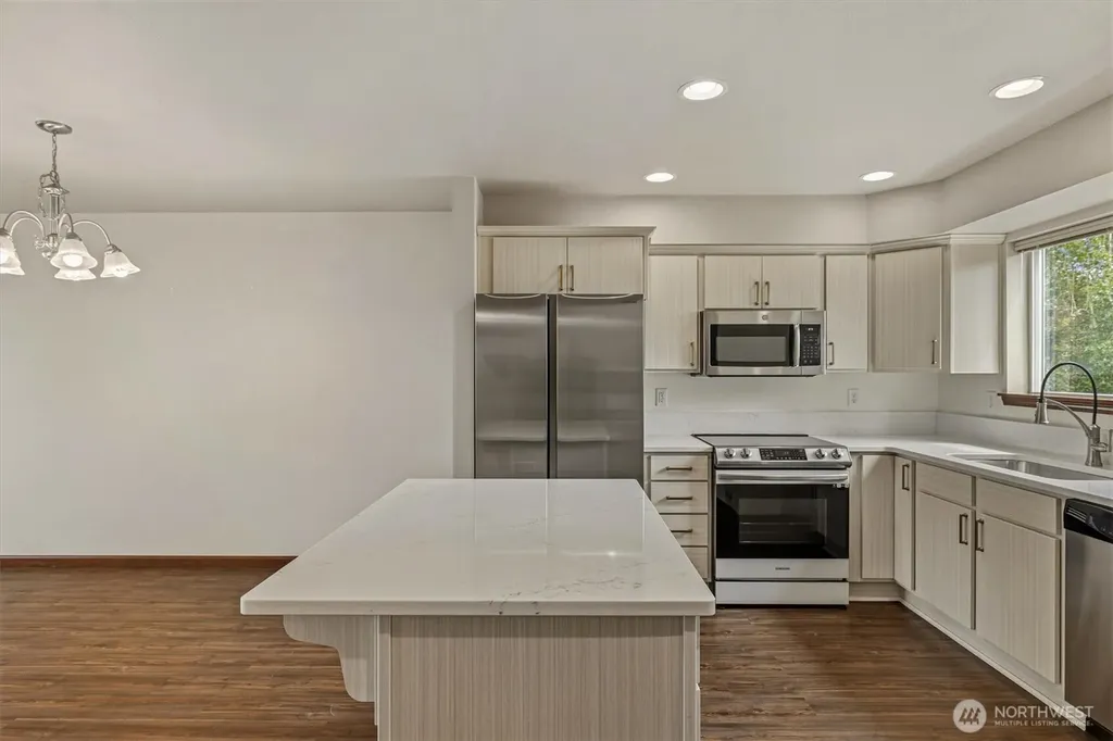 527 Neff Circle Burlington WA 98233