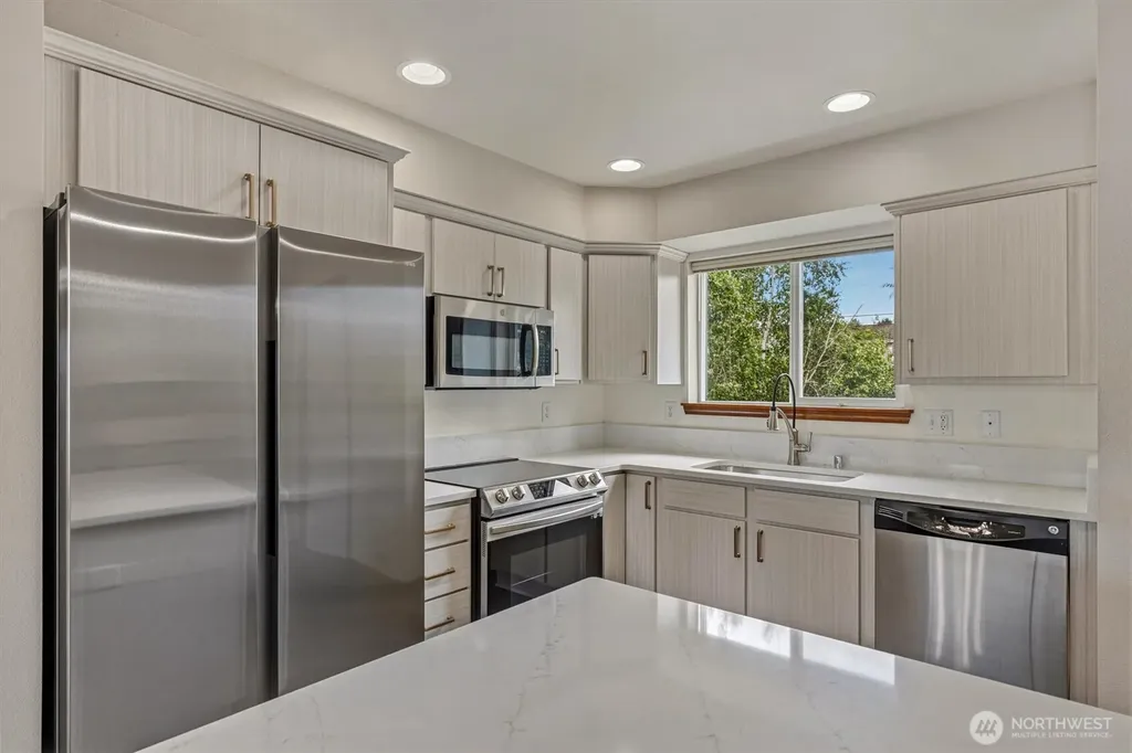527 Neff Circle Burlington WA 98233
