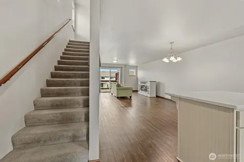 527 Neff Circle Burlington WA 98233