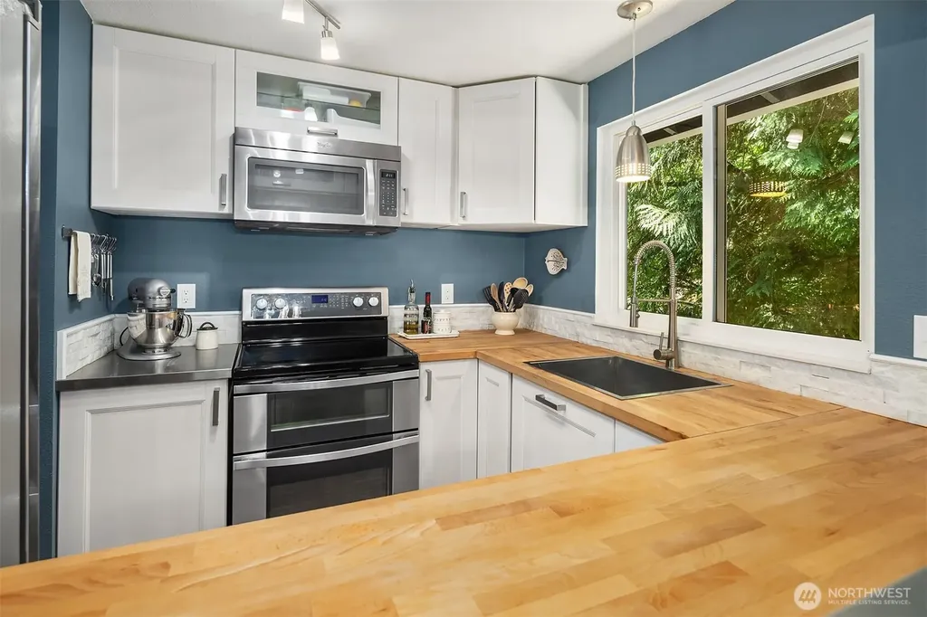 16409 29th Drive SE Bothell WA 98021