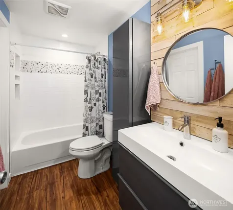 16409 29th Drive SE Bothell WA 98021