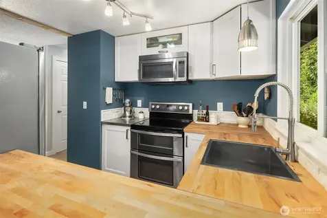 16409 29th Drive SE Bothell WA 98021