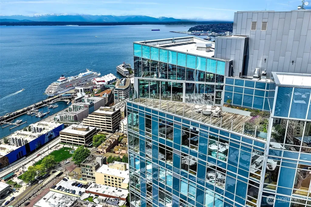 121 Stewart Street Seattle WA 98101