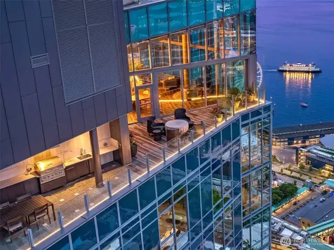 121 Stewart Street Seattle WA 98101