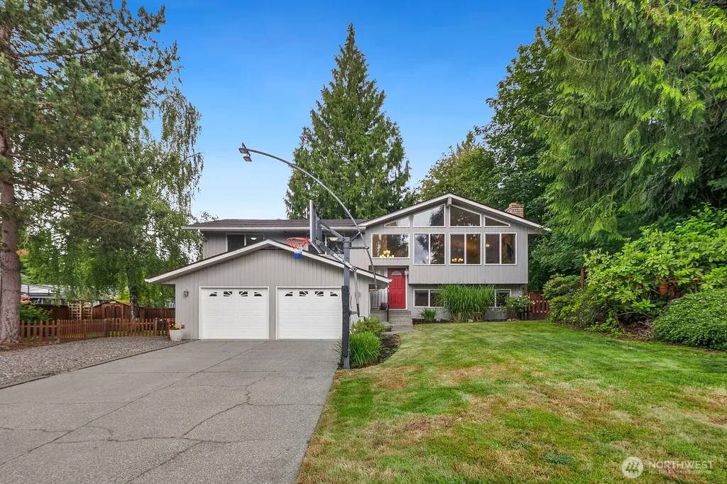 2231 102nd Place SE Everett WA 98208