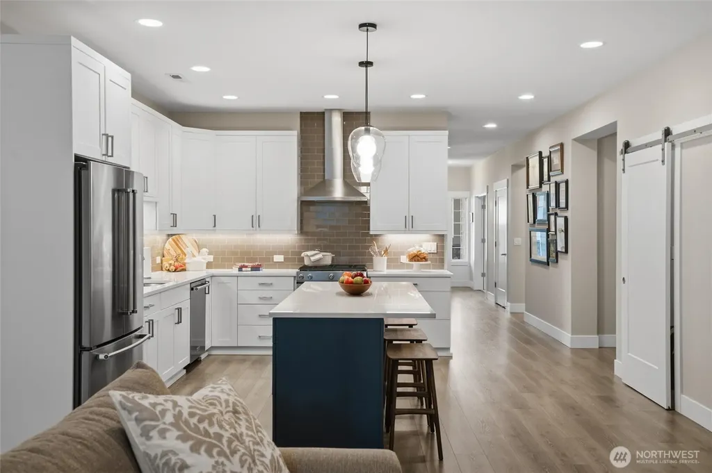 9431 Ancich Court Gig Harbor WA 98332