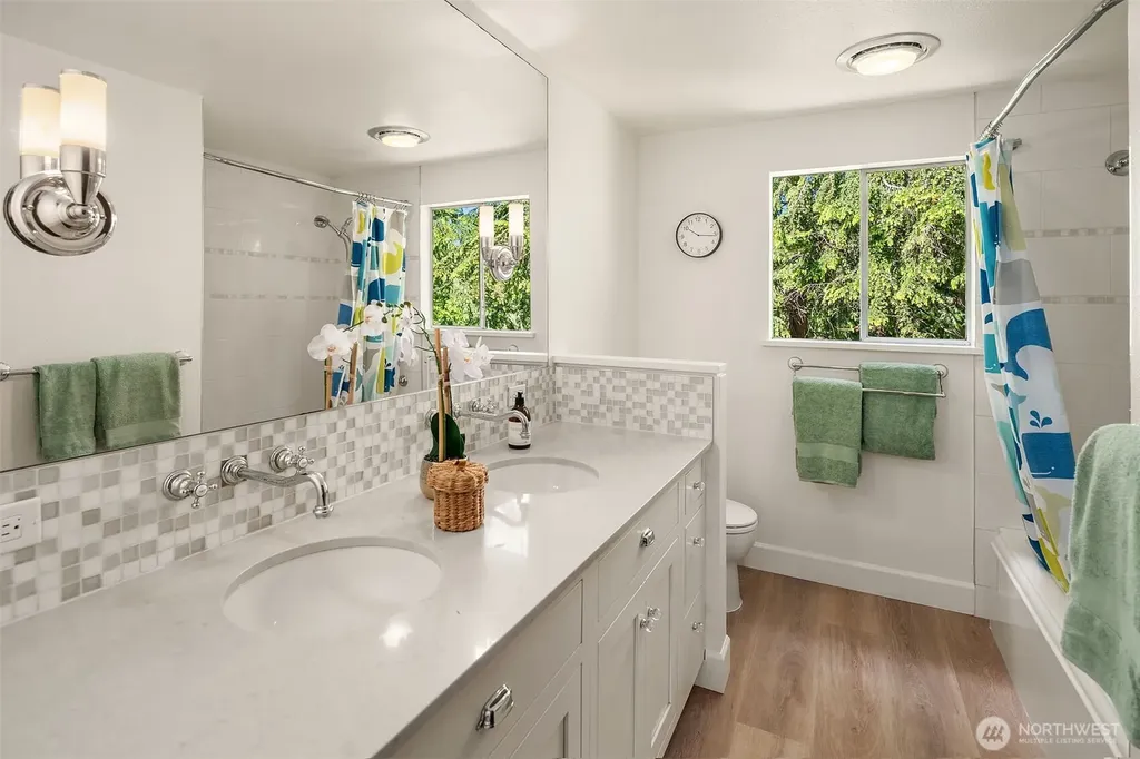 3050 126th Avenue NE Bellevue WA 98005