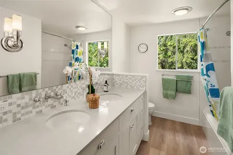 3050 126th Avenue NE Bellevue WA 98005