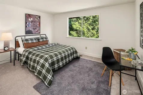 3050 126th Avenue NE Bellevue WA 98005