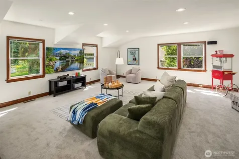 3050 126th Avenue NE Bellevue WA 98005