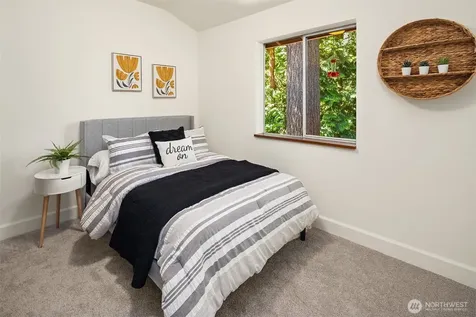 3050 126th Avenue NE Bellevue WA 98005