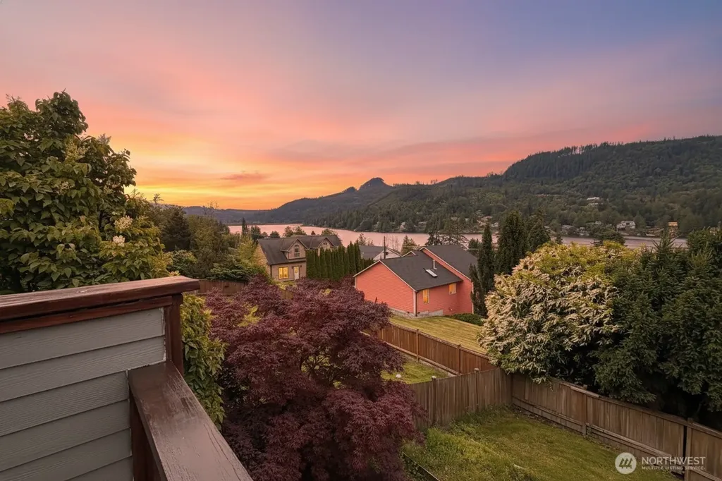 18064 Mariposa Lane Mount Vernon WA 98274