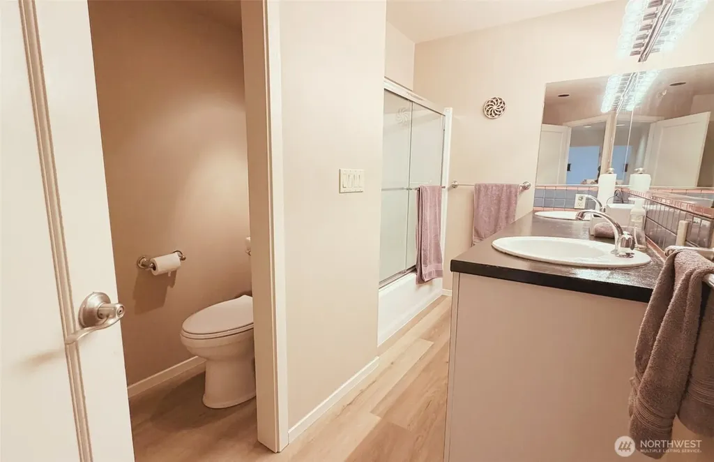 18064 Mariposa Lane Mount Vernon WA 98274
