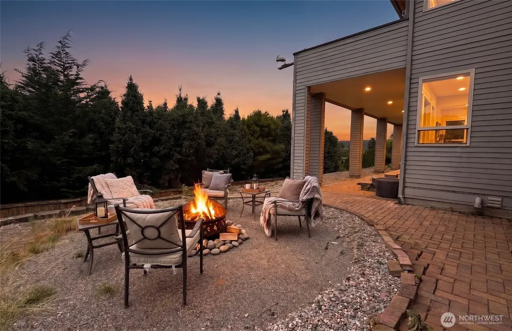 18064 Mariposa Lane Mount Vernon WA 98274