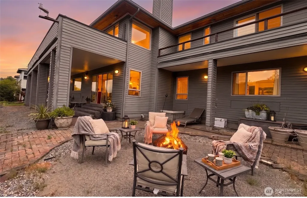 18064 Mariposa Lane Mount Vernon WA 98274